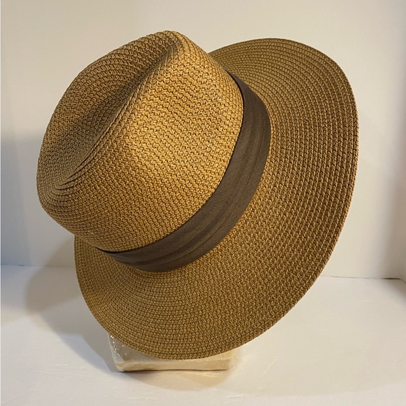 Fedora 50% SPF Protection- Wide Brim- Roll and Pack - Picture 5 of 8